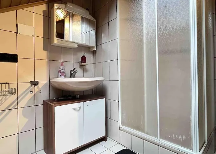Sad503 - Praktische Monteurwohnung Schwandorf in Bayern